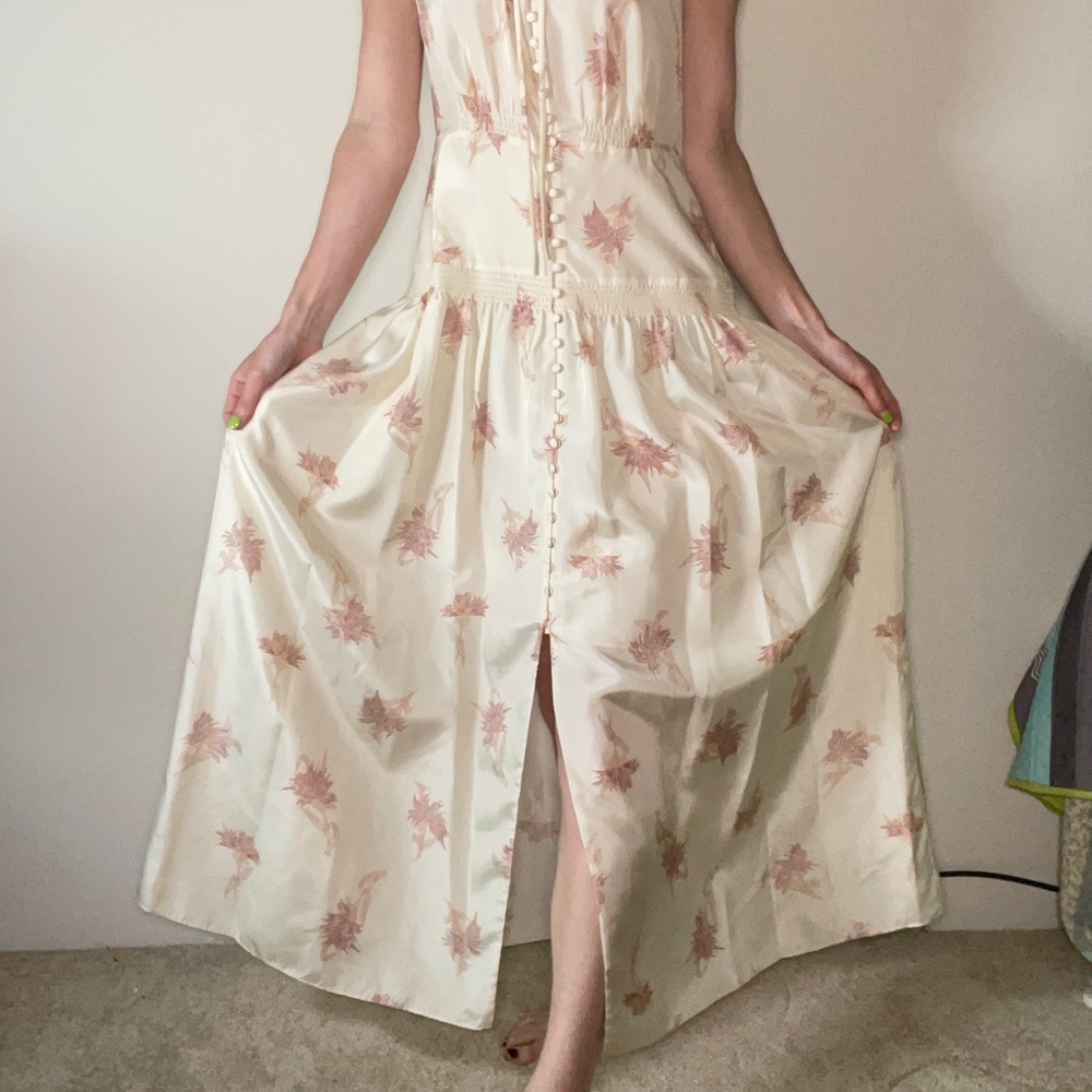 NORA FLORAL SILK SLEEVELESS A-LINE DRESS IN SUNSET COMBO - Picture 12 of 14